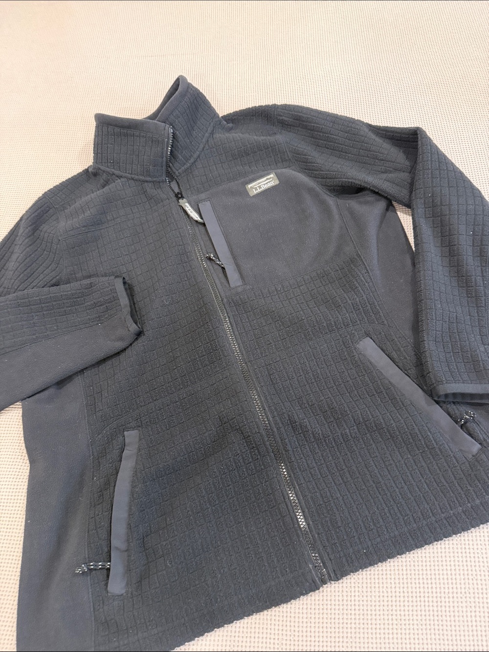 L.L. Bean Men's Black Textured Full-Zip Jacket